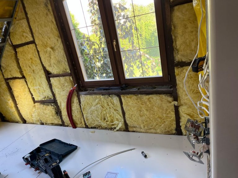 Ocieplanie poddasza wełną mineralną